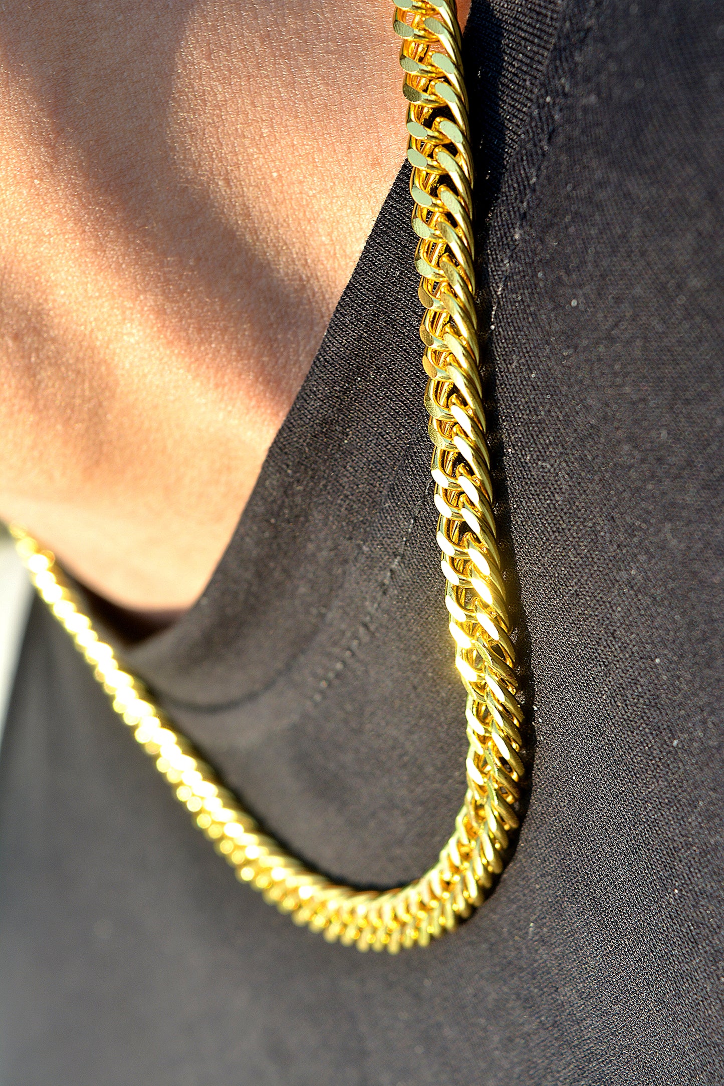 Miami Cuban Chain Gold